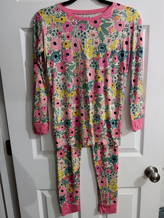 Little Sleepies Other - Little Sleepies Adult Women’s Pajama Set (Jogger)